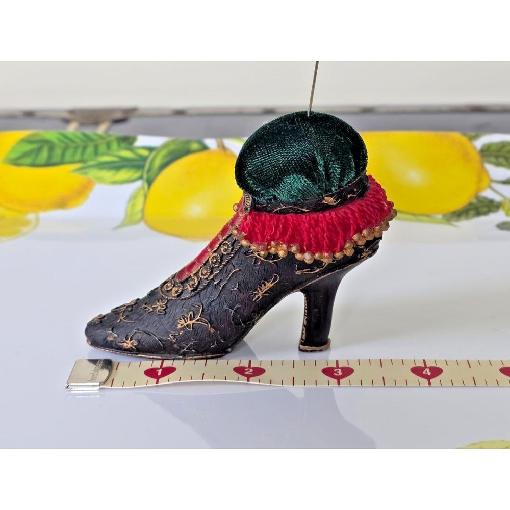 Vintage Heeled Shoe Pin‎ Cushion -  My Treasure 1999 Kingsbridge